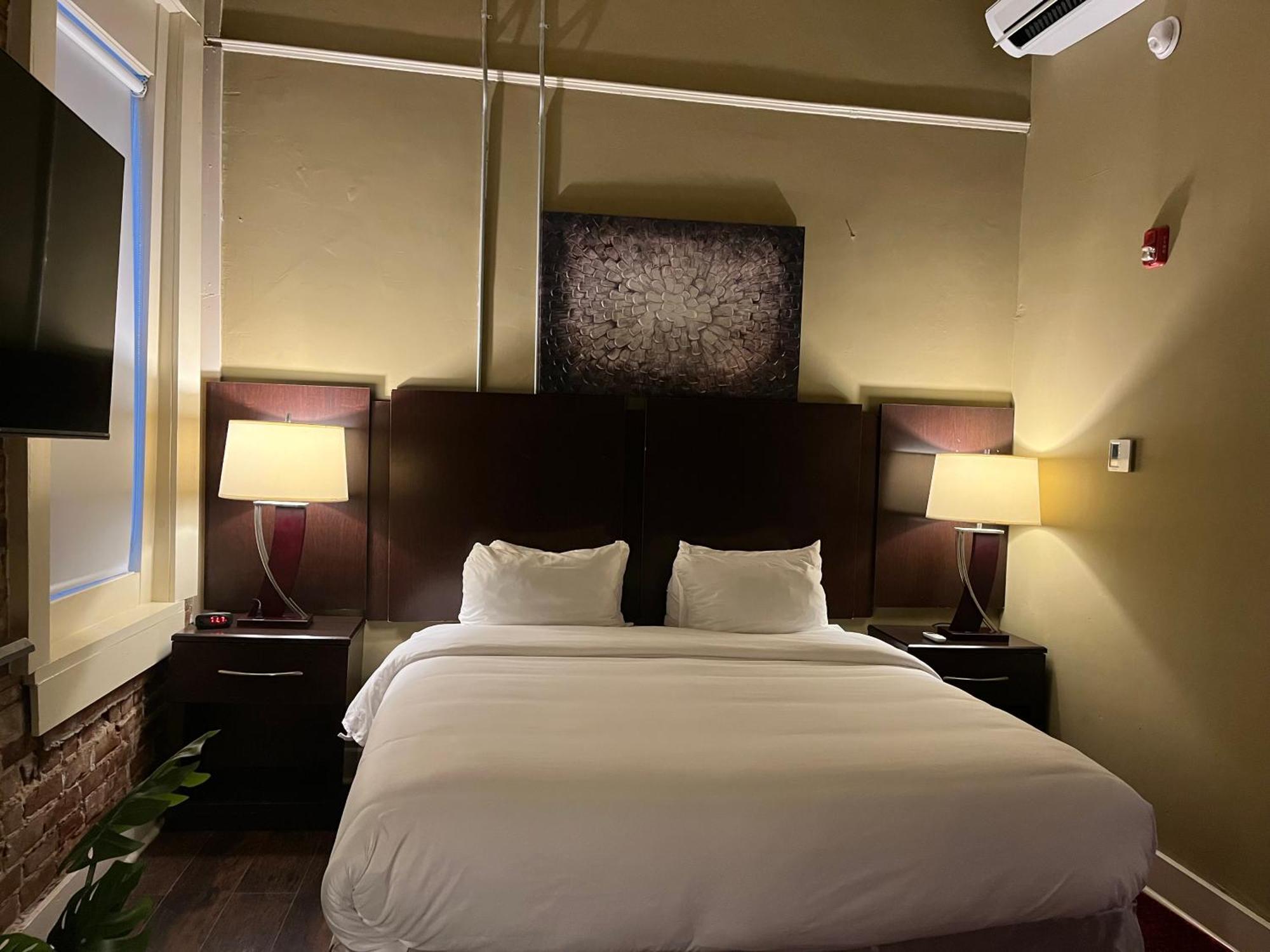 The Skylight Hotel Грінвілл Екстер'єр фото