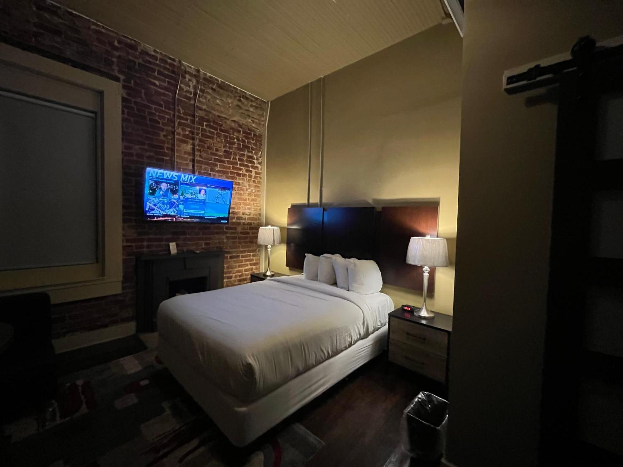 The Skylight Hotel Грінвілл Екстер'єр фото
